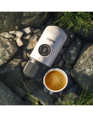 Nanopresso Chill White + Case