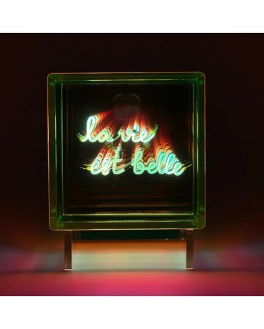 MITB - LA VIE EST BELLE