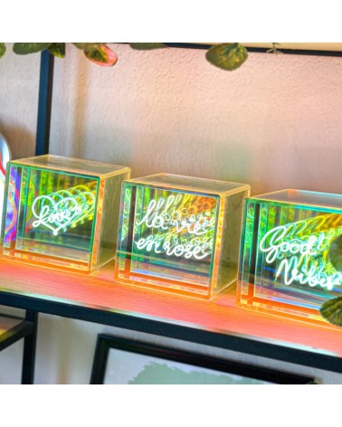 MITBOX - LA VIE EN ROSE