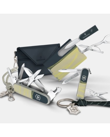 SWISSCARD CLASSIC VICTORINOX NEW YORK STYLE